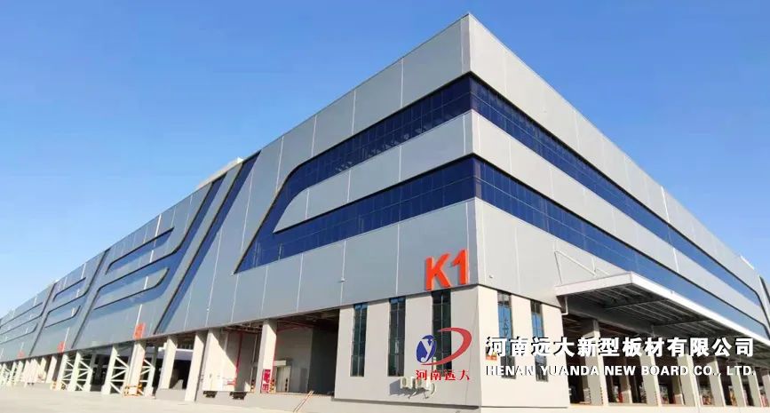 2023年爆火的聚氨酯侧封夹心板，具备什么优势